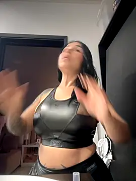 Snapshot of Natural_BIGASS_Nina chatting on 12/01/25, 11:15 Natural BIGASS Nina online show from 12/01/25, 11:15