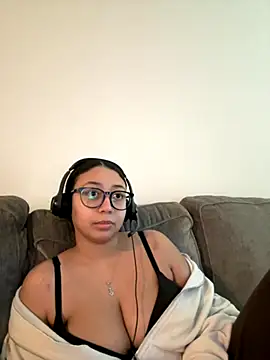 minha baby online show from 12/04/25, 05:54