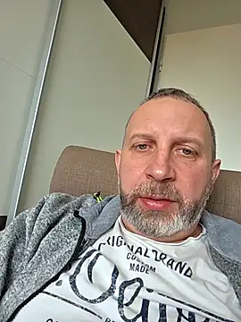 Snapshot of ghost430000 chatting on 11/02/25, 09:55 ghost430000 online show from 11/02/25, 09:55