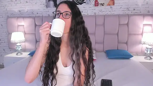 GirafMusic online show from 11/19/25, 01:11