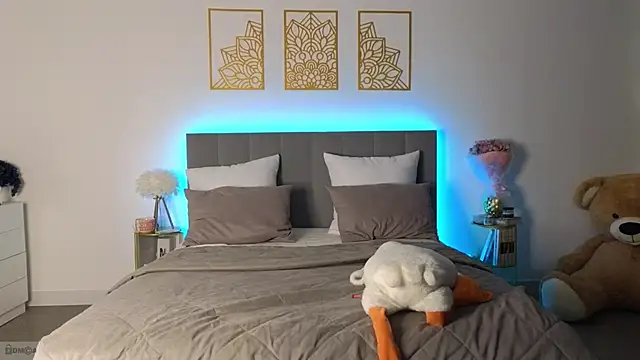 Snapshot of adele_armass chatting on 02/07/26, 08:56 adele armass online show from 02/07/26, 08:56