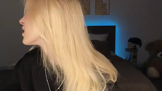 adele armass online show from 04/05/26, 09:01