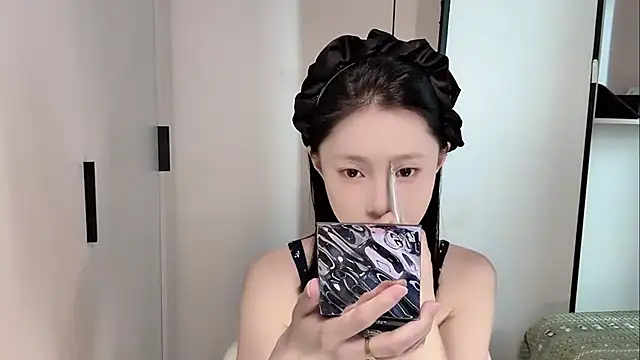 yuyu-33 online show from 07/24/26, 03:37