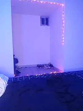 EvonyFoxxx online show from 12/22/25, 11:46