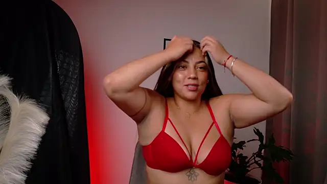 Zara Nova online show from 04/02/26, 02:26