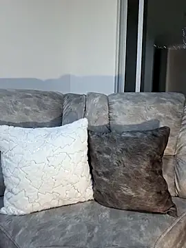 Snapshot of lila_queen_ chatting on 12/19/25, 12:39 lila queen online show from 12/19/25, 12:39