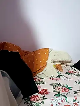 Snapshot of Drizzle-Rian chatting on 12/13/25, 09:20 Drizzle-Rian online show from 12/13/25, 09:20