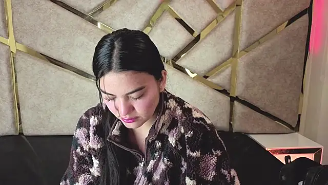 Frrreyaa online show from 11/24/25, 02:22