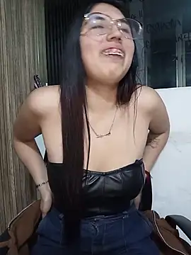 Valk submissive online show from 03/19/26, 05:22