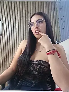 Valk submissive online show from 04/12/26, 04:50