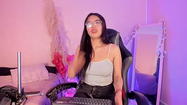 Valk submissive online show from 07/16/26, 03:56