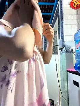 Snapshot of Okleotina9 chatting on 03/09/26, 03:54 Okleotina9 online show from 03/09/26, 03:54