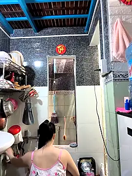 Snapshot of Okleotina9 chatting on 03/18/26, 04:15 Okleotina9 online show from 03/18/26, 04:15