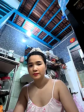 Snapshot of Okleotina9 chatting on 03/20/26, 04:39 Okleotina9 online show from 03/20/26, 04:39