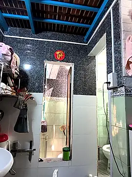 Snapshot of Okleotina9 chatting on 04/02/26, 03:59 Okleotina9 online show from 04/02/26, 03:59