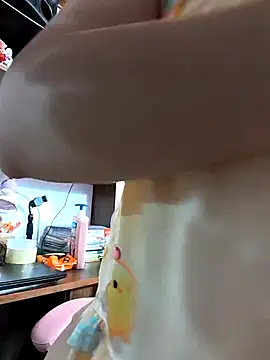 Snapshot of Okleotina9 chatting on 04/06/26, 04:46 Okleotina9 online show from 04/06/26, 04:46