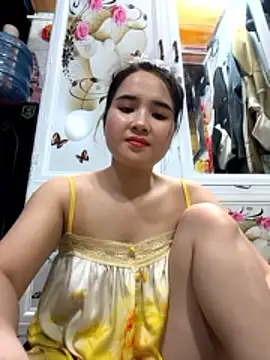 Snapshot of Okleotina9 chatting on 04/11/26, 07:45 Okleotina9 online show from 04/11/26, 07:45