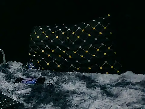 Hot-babyyboy30 online show from 02/05/26, 06:18