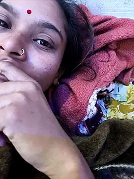 Cute Arushi online show from 11/28/25, 08:33