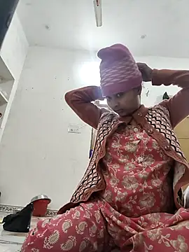 Cute Arushi online show from 12/22/25, 06:21