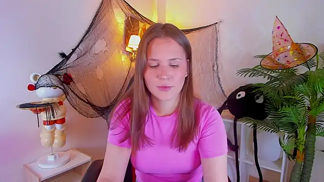 Snapshot of Tinky_kinky chatting on 11/07/25, 11:21 Tinky kinky online show from 11/07/25, 11:21