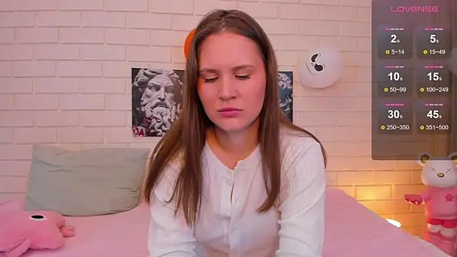 Snapshot of Tinky_kinky chatting on 11/23/25, 09:42 Tinky kinky online show from 11/23/25, 09:42