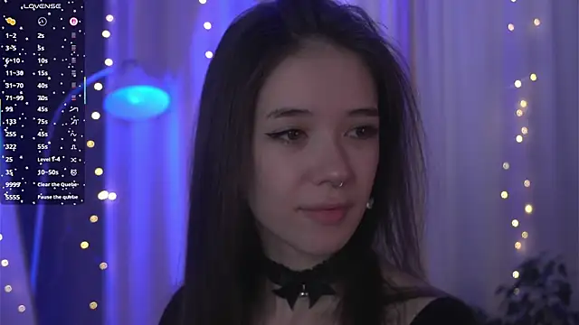 tinyanie online show from 01/15/26, 06:07