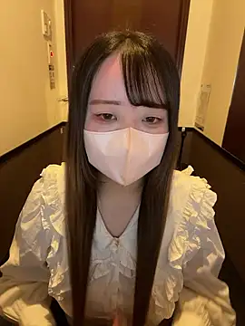 Snapshot of emiri_da_nyan chatting on 12/14/25, 10:20 emiri da nyan online show from 12/14/25, 10:20