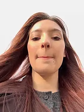 Snapshot of LilluKatten chatting on 11/12/25, 09:21 LilluKatten online show from 11/12/25, 09:21