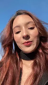 Snapshot of LilluKatten chatting on 11/27/25, 09:44 LilluKatten online show from 11/27/25, 09:44