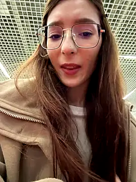 Snapshot of LilluKatten chatting on 12/01/25, 07:35 LilluKatten online show from 12/01/25, 07:35