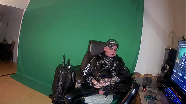 NahkaSami online show from 11/07/25, 05:13