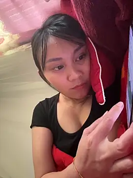 Snapshot of Amino-Suca chatting on 11/24/25, 12:54 Amino-Suca online show from 11/24/25, 12:54