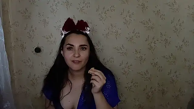 Snapshot of VoulezVous_Angel chatting on 02/05/26, 07:24 VoulezVous Angel online show from 02/05/26, 07:24