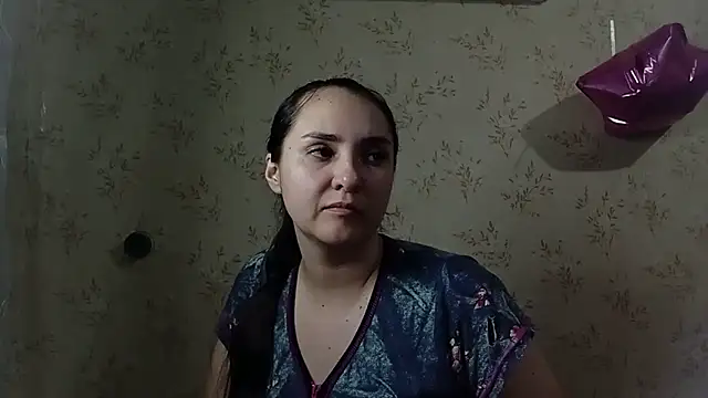 Snapshot of VoulezVous_Angel chatting on 02/18/26, 04:52 VoulezVous Angel online show from 02/18/26, 04:52