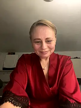 Snapshot of ToriLove777 chatting on 11/10/25, 05:28 ToriLove777 online show from 11/10/25, 05:28