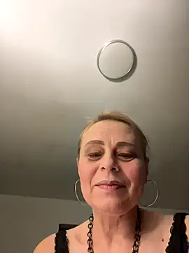 Snapshot of ToriLove777 chatting on 11/30/25, 07:45 ToriLove777 online show from 11/30/25, 07:45