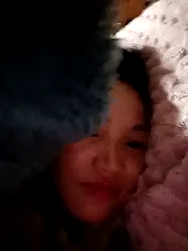 Snapshot of min_nyny chatting on 11/27/25, 11:40 min nyny online show from 11/27/25, 11:40