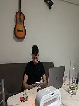 yasinesra757  online show from 01/07/26, 01:41