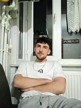 yasinesra757  online show from 02/27/26, 09:48