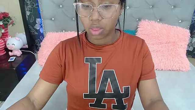 valentinavega18x online show from 02/03/26, 04:10