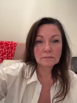 HotLdyllic online show from 02/18/26, 04:03