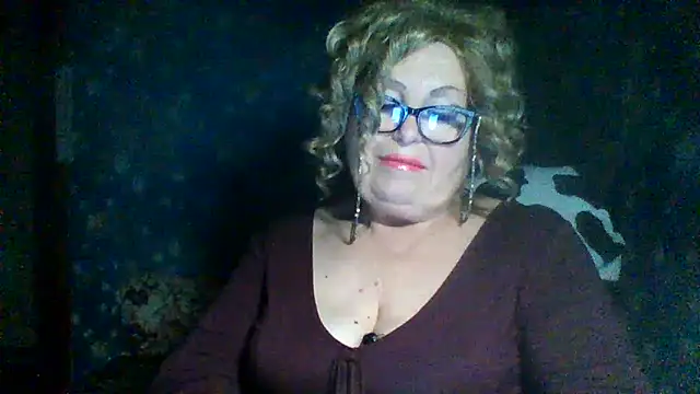 Snapshot of Milaniya606 chatting on 11/05/25, 03:45 Milaniya606 online show from 11/05/25, 03:45