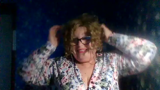 Snapshot of Milaniya606 chatting on 11/18/25, 06:34 Milaniya606 online show from 11/18/25, 06:34