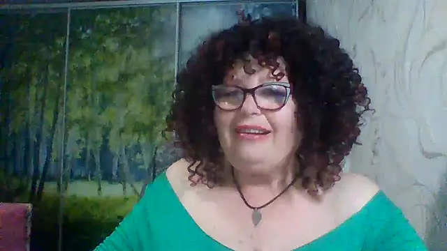 Snapshot of Milaniya606 chatting on 06/21/26, 03:03 Milaniya606 online show from 06/21/26, 03:03