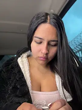 Samantha firee online show from 04/08/26, 11:10