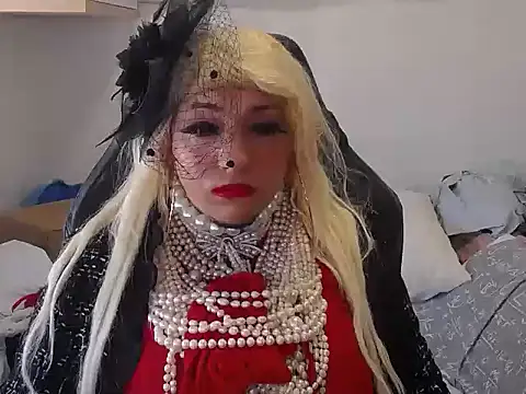 VanesaCrossic online show from 05/23/26, 10:08