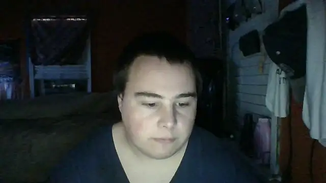 Snapshot of Theo269 chatting on 12/15/25, 05:06 Theo269 online show from 12/15/25, 05:06