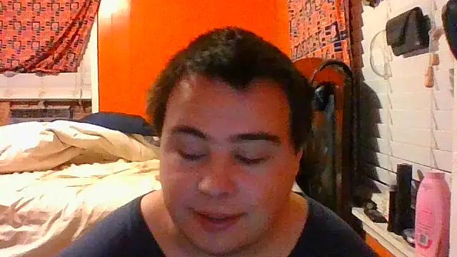 Snapshot of Theo269 chatting on 12/16/25, 09:53 Theo269 online show from 12/16/25, 09:53