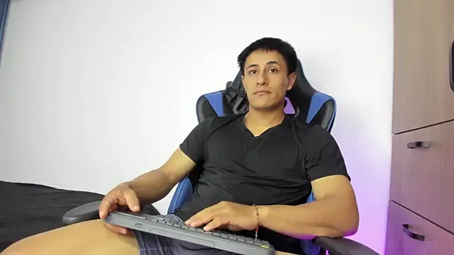 dorman boy online show from 11/09/25, 04:55